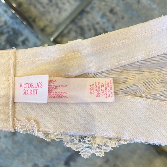 Victoria Secret Dream Angels Intimate - Picture 3 of 4